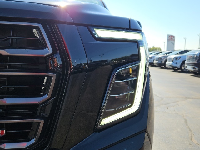 2025 Gmc Yukon AT4 Ultimate photo 14
