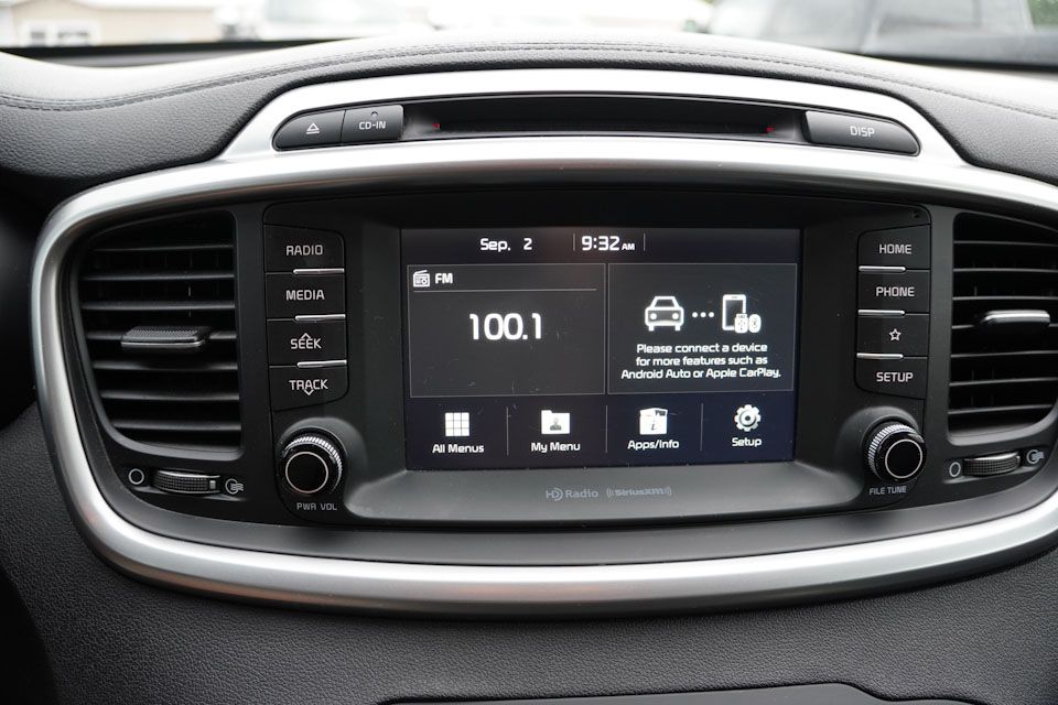 2019 Kia Sorento LX photo 4