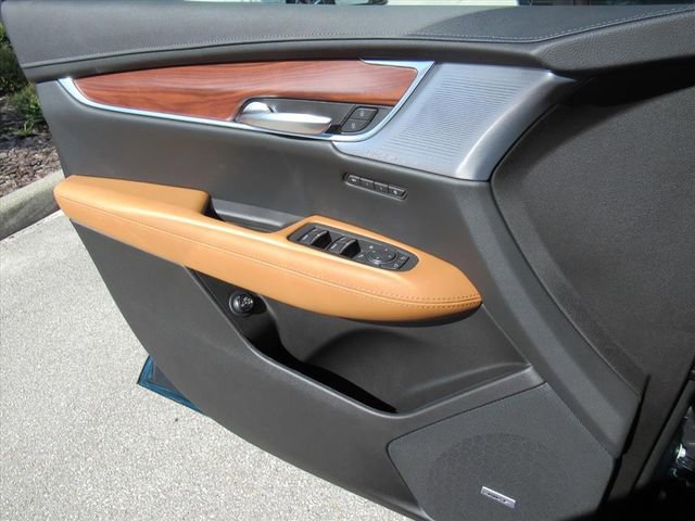 2025 Cadillac XT5 Premium Luxury photo 25