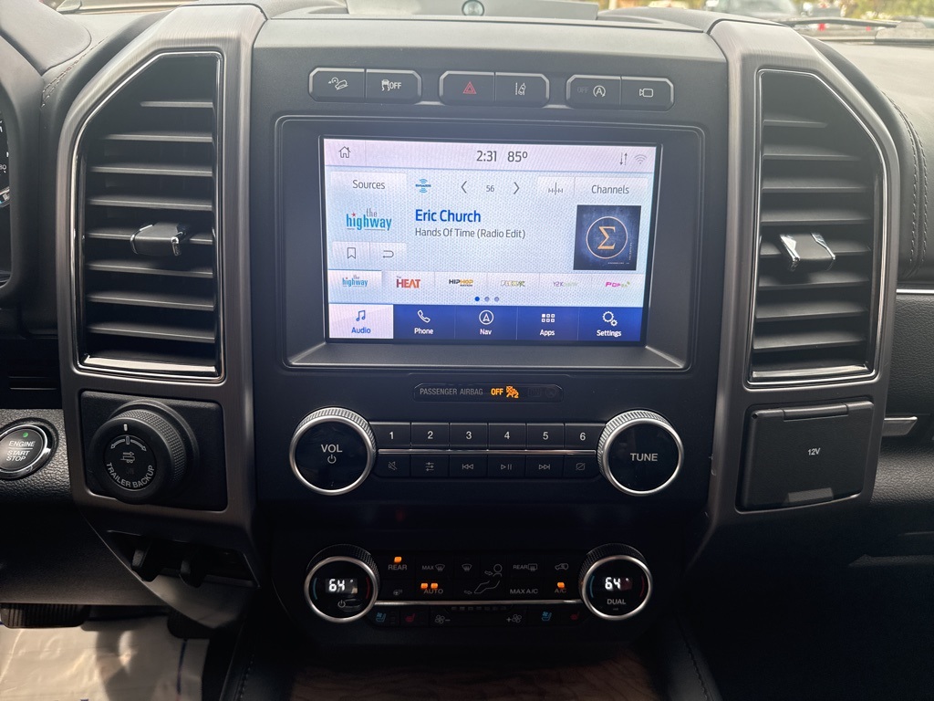 2021 Ford Expedition MAX Platinum photo 9