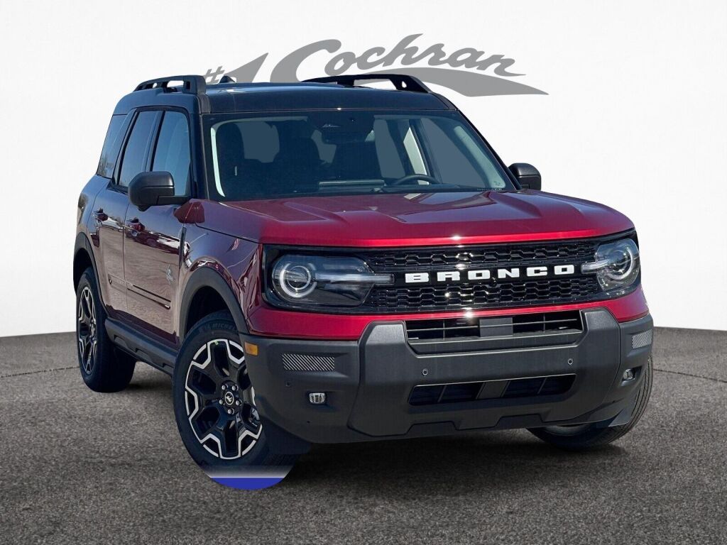 2025 Ford Bronco Sport Outer Banks's photo
