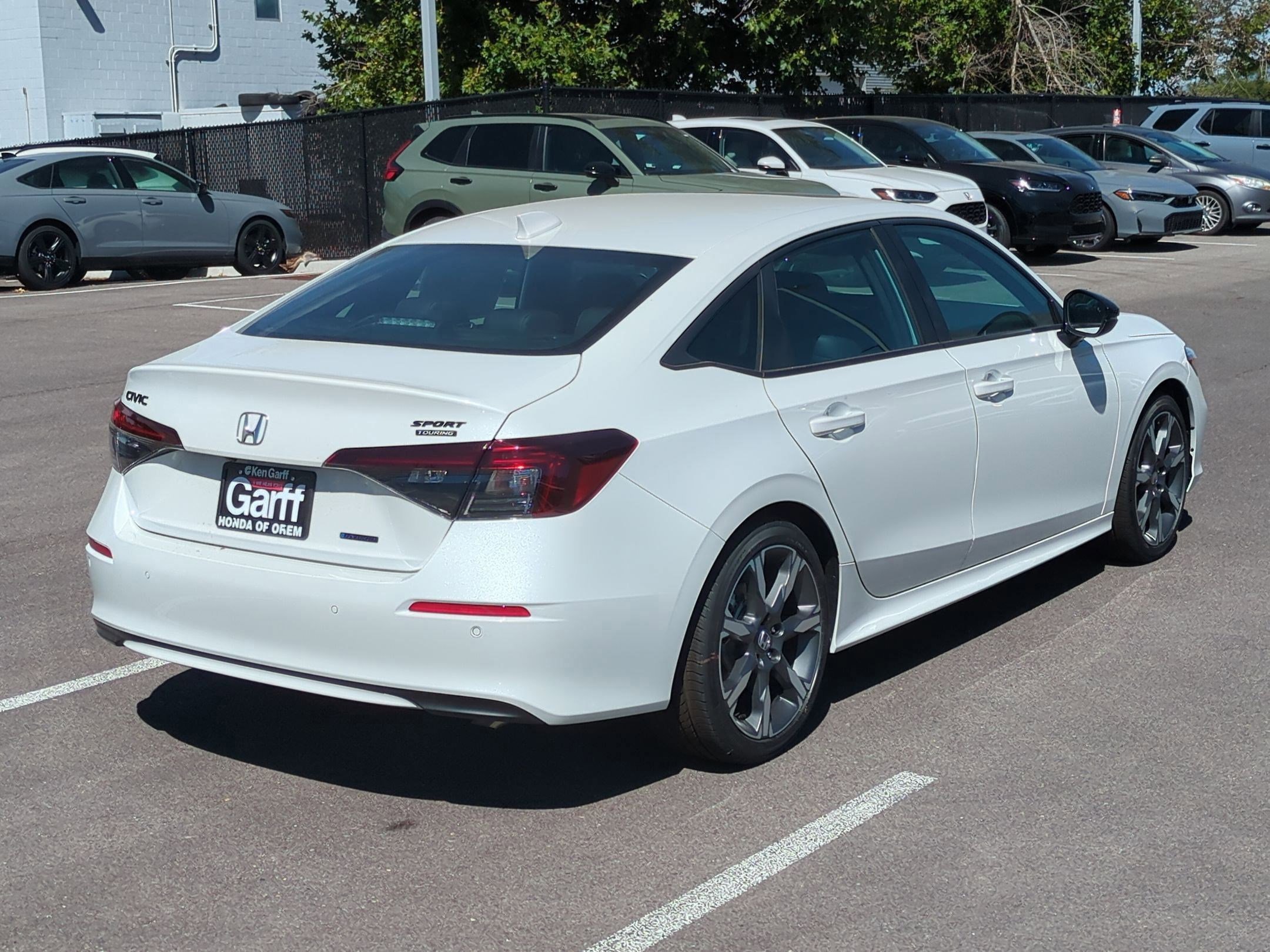 2026 Honda Civic Hybrid Sport Touring photo 3