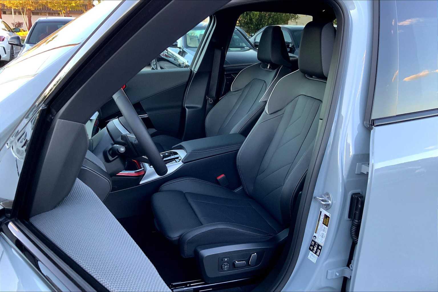 2026 Bmw X3 photo 9