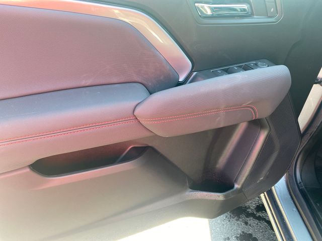 2025 Chevrolet Colorado Z71 photo 10