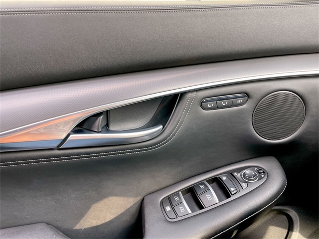 2024 Infiniti QX55 Luxe photo 5