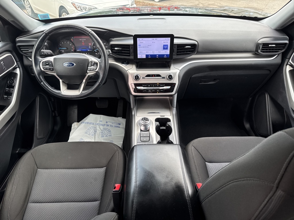 2022 Ford Explorer XLT photo 23