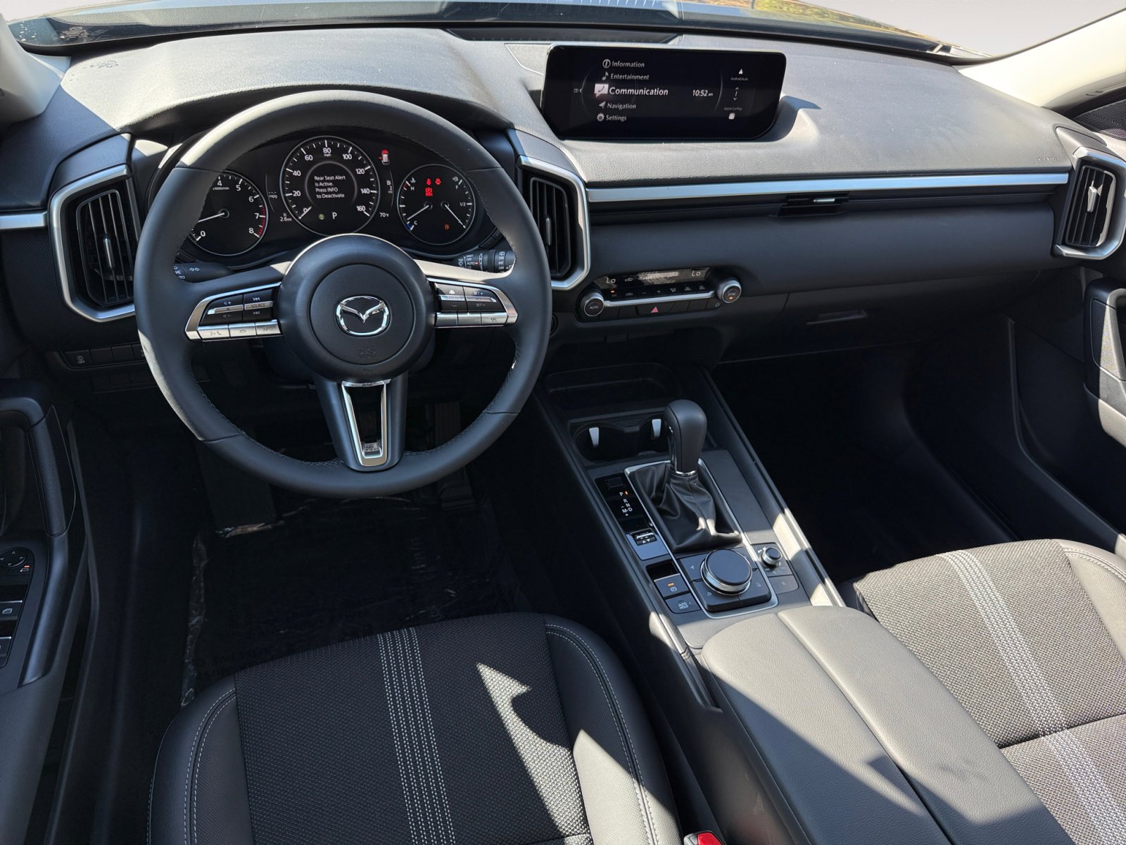 2025 Mazda CX-50 2.5 Select photo 7