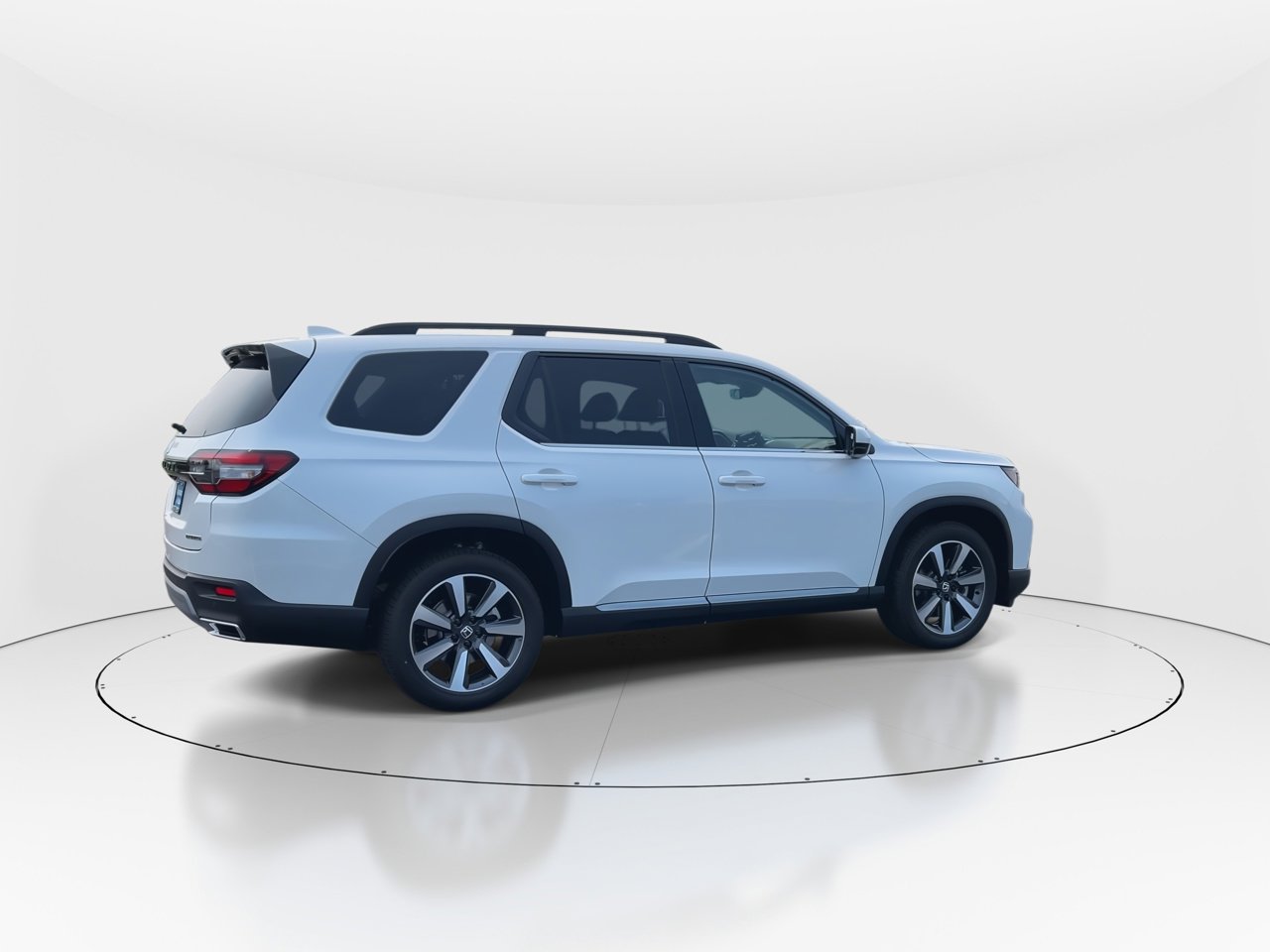 2025 Honda Pilot Touring photo 8