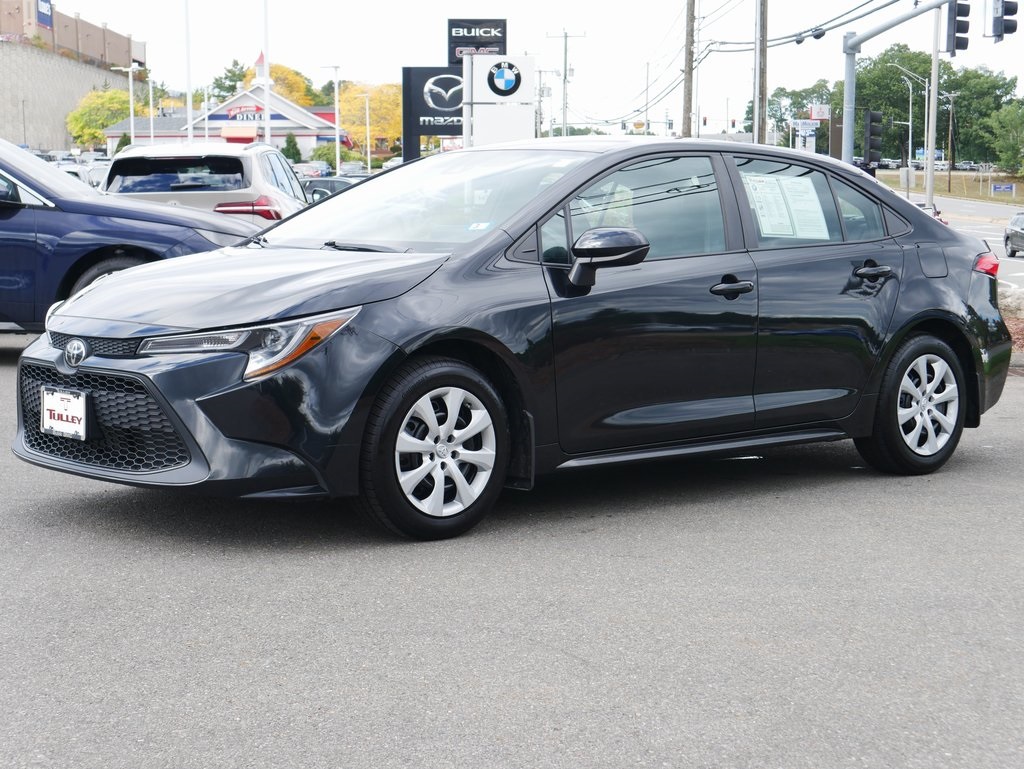 2021 Toyota Corolla LE photo 3