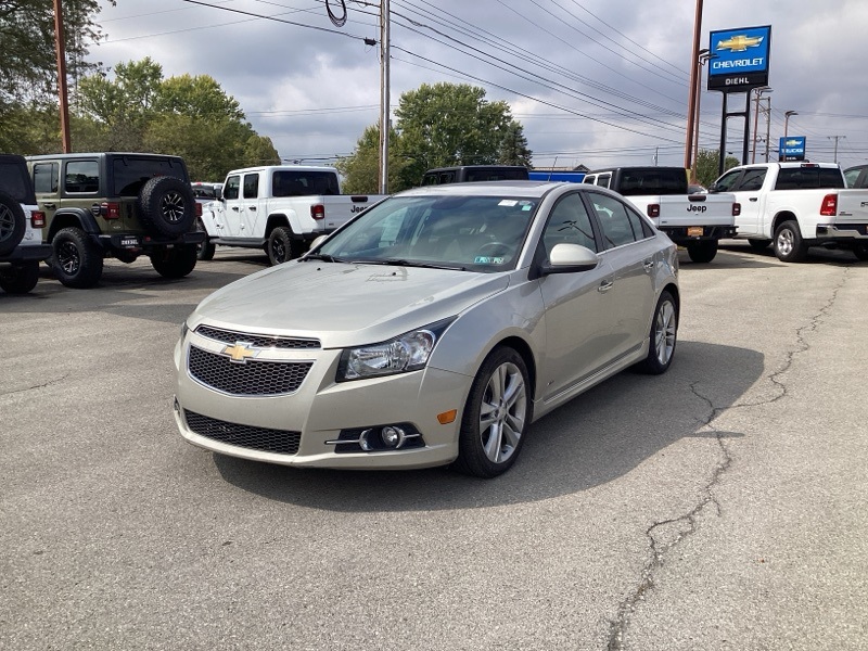 2014 Chevrolet Cruze LTZ photo 2