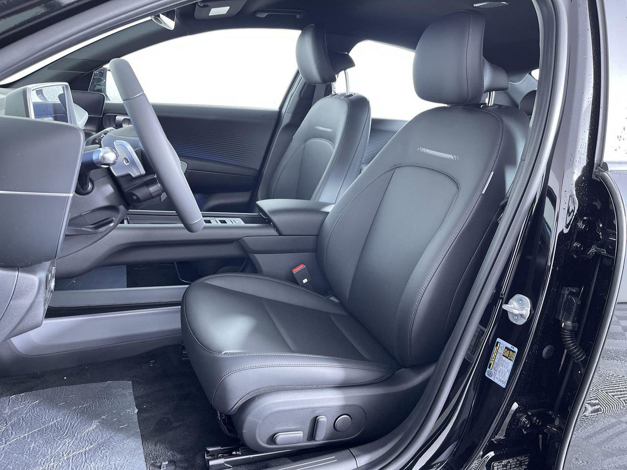 2025 Hyundai Ioniq 6 SEL photo 21