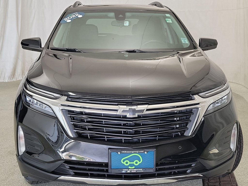 2022 Chevrolet Equinox LT photo 2