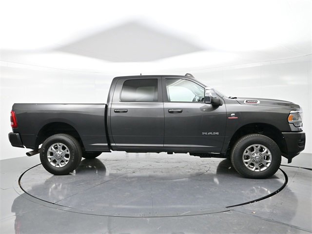 2024 Ram 3500 Laramie photo 6