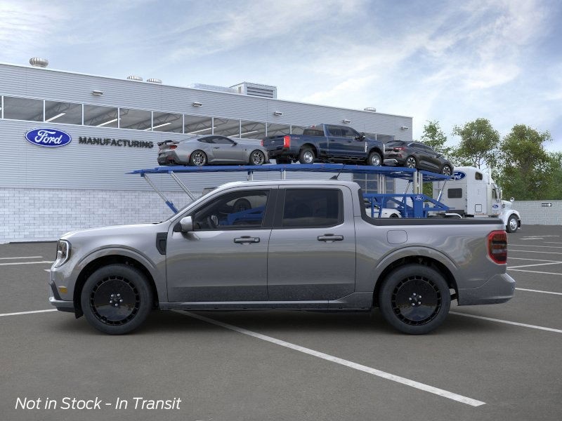2025 Ford Maverick photo 4