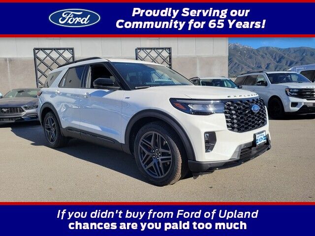 2026 Ford Explorer ST-LINE's photo