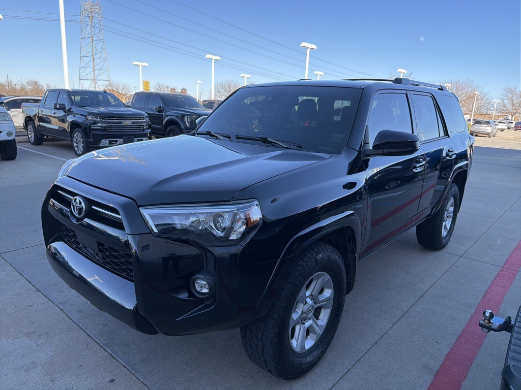 2021 Toyota 4Runner SR5's photo