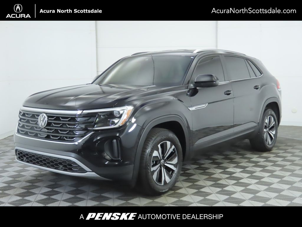 2025 Volkswagen Atlas Cross Sport SE's photo