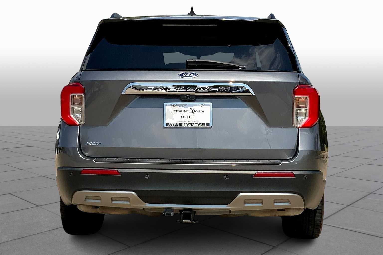 2022 Ford Explorer XLT photo 4