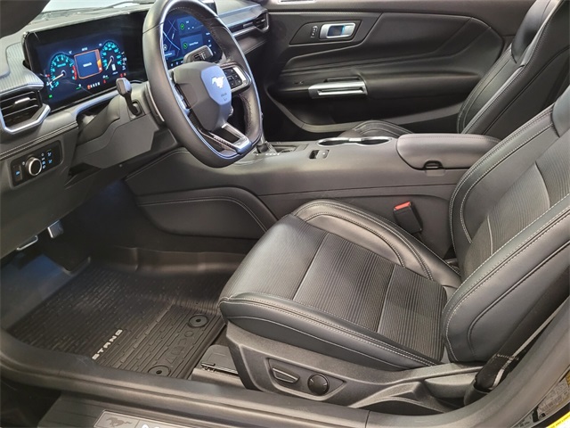2024 Ford Mustang GT Premium photo 5