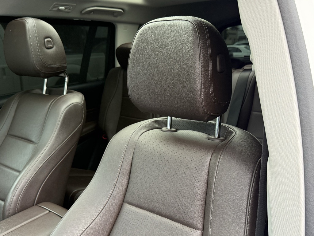 2022 Mercedes Benz GLS 450 4MATIC photo 3