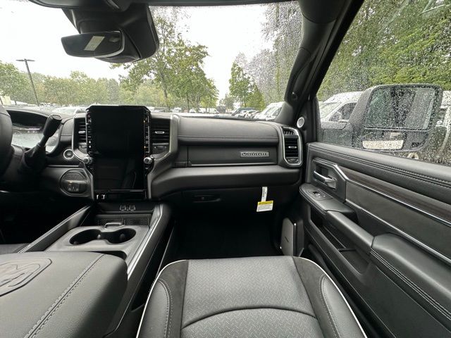 2026 Ram 2500 Laramie photo 29