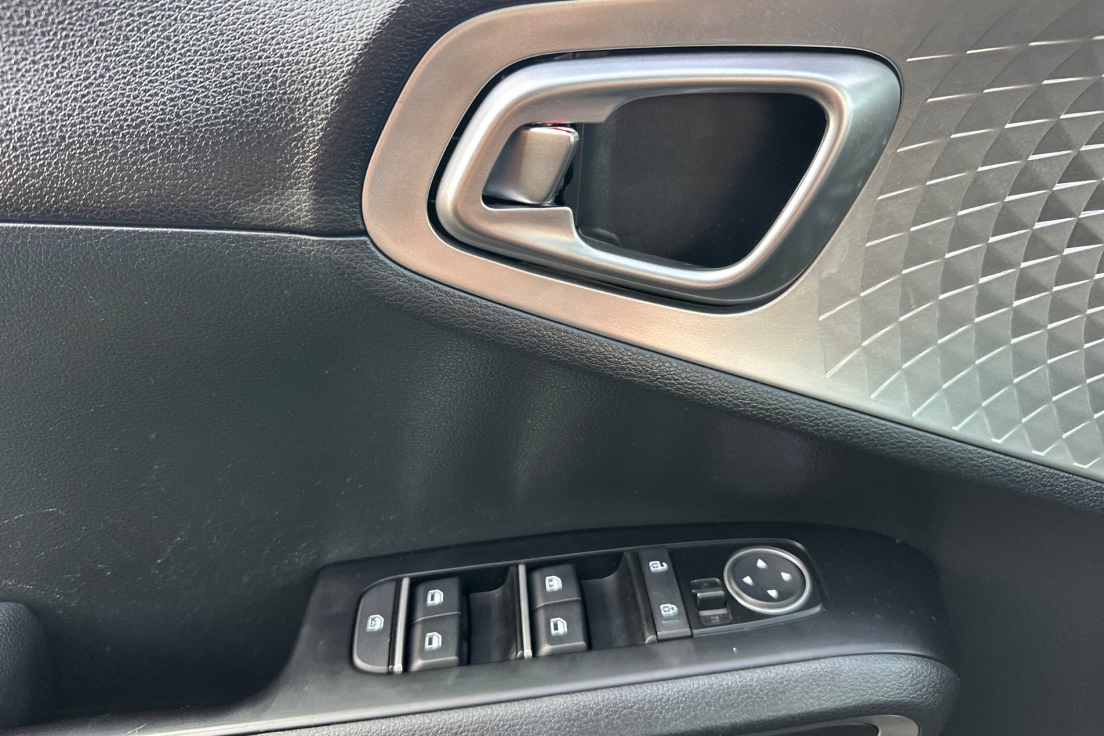 2023 Kia Soul LX photo 6
