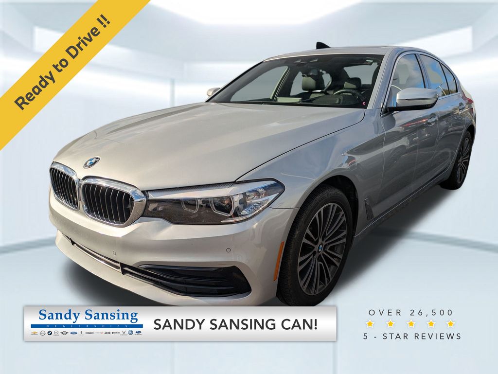 2020 BMW 5 Series 530i's photo