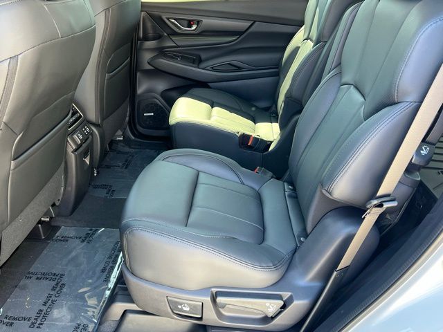 2025 Subaru Ascent Onyx Edition Touring photo 20