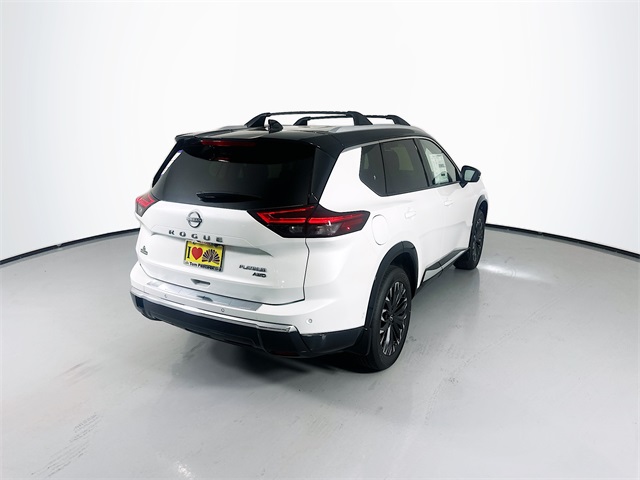 2026 Nissan Rogue Platinum photo 8