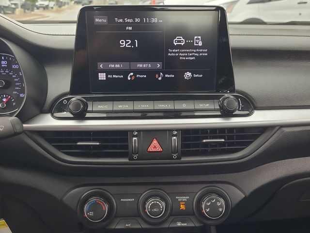 2023 Kia Forte LXS photo 11