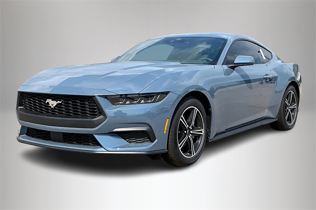 2025 Ford Mustang EcoBoost photo 2
