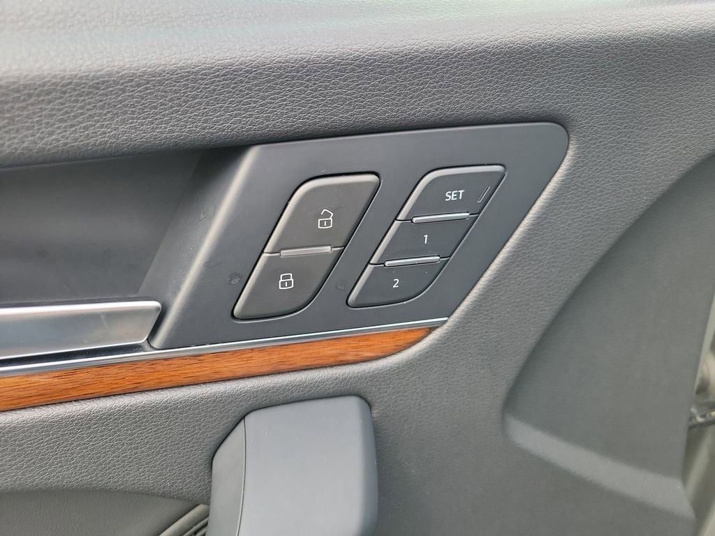 2023 Audi Q5 S line Premium Plus photo 11