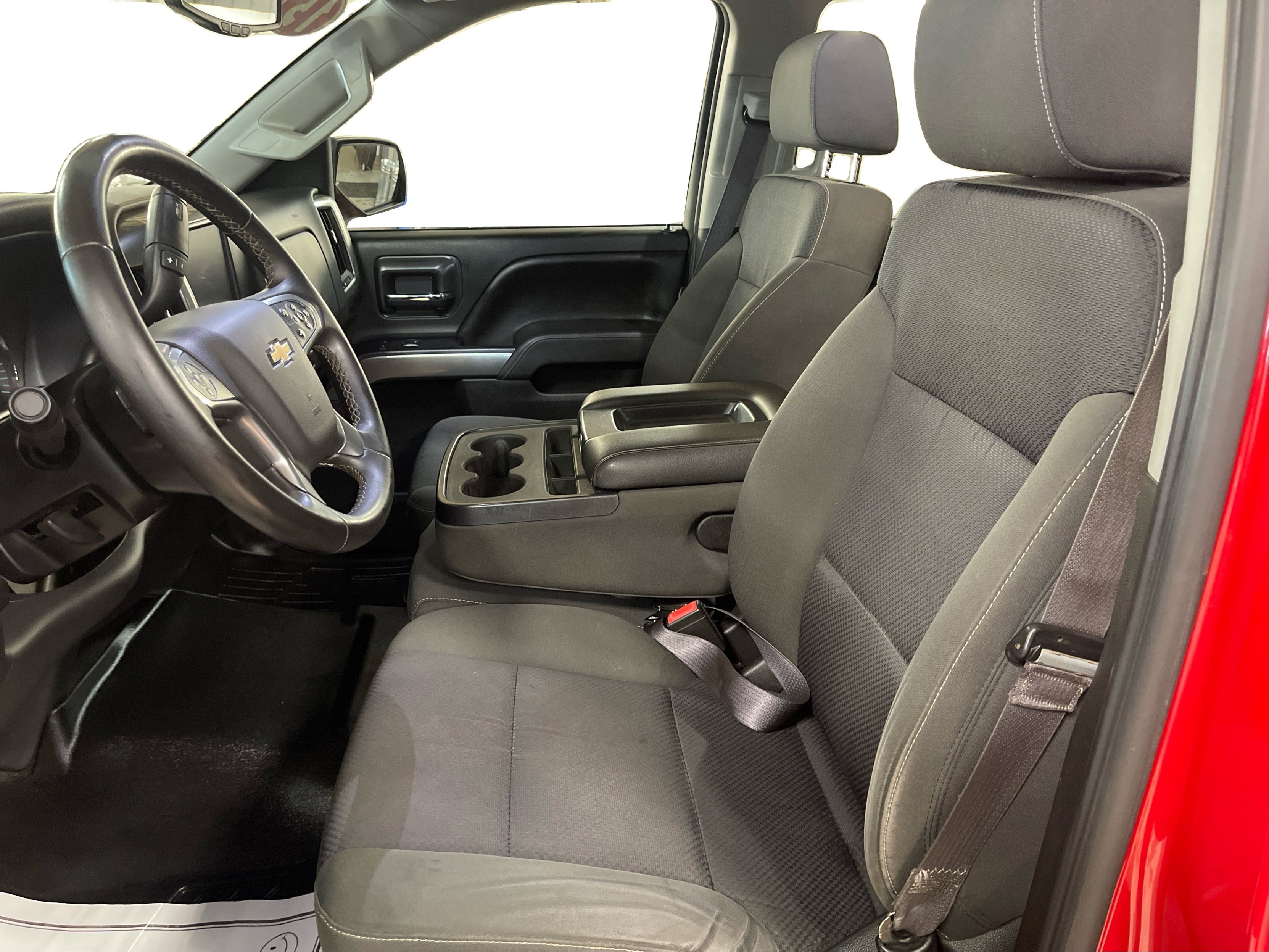 2015 Chevrolet Silverado 1500 LT photo 20