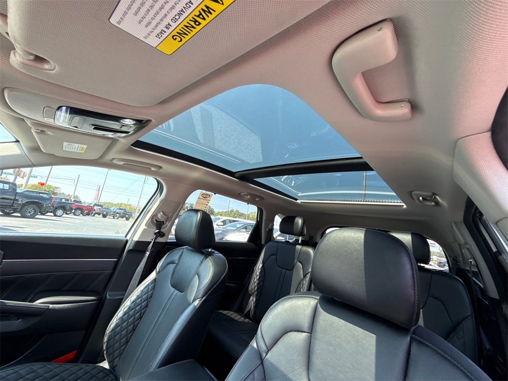2023 Kia Sorento SX Prestige photo 32