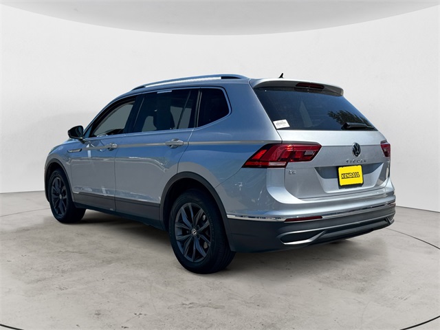 2023 Volkswagen Tiguan SE photo 4