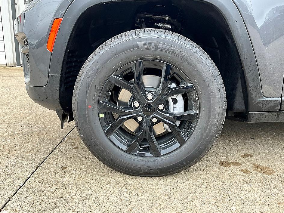 2025 Jeep Grand Cherokee Altitude X photo 11