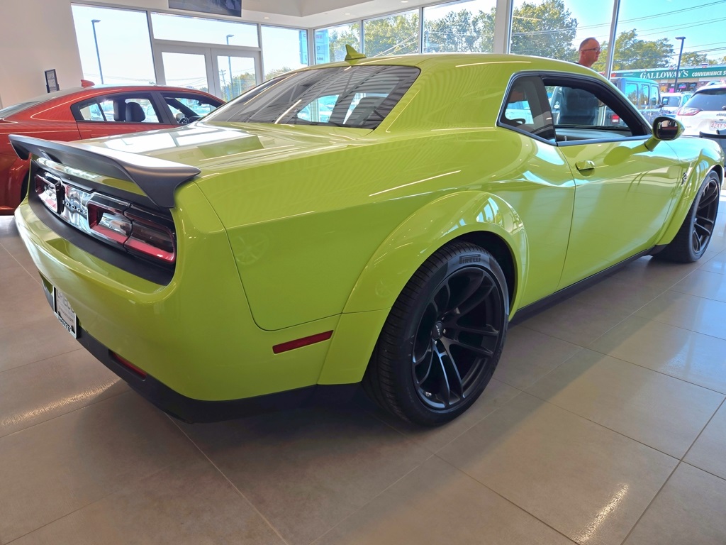 2023 Dodge Challenger SRT8 Hellcat Widebody photo 28