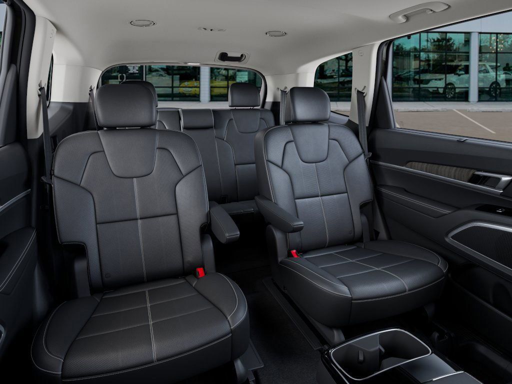 2025 Kia Telluride EX photo 13