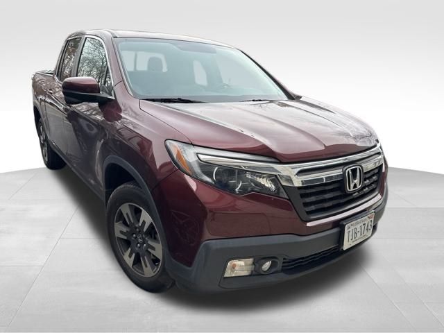 2019 Honda Ridgeline RTL-T photo 3