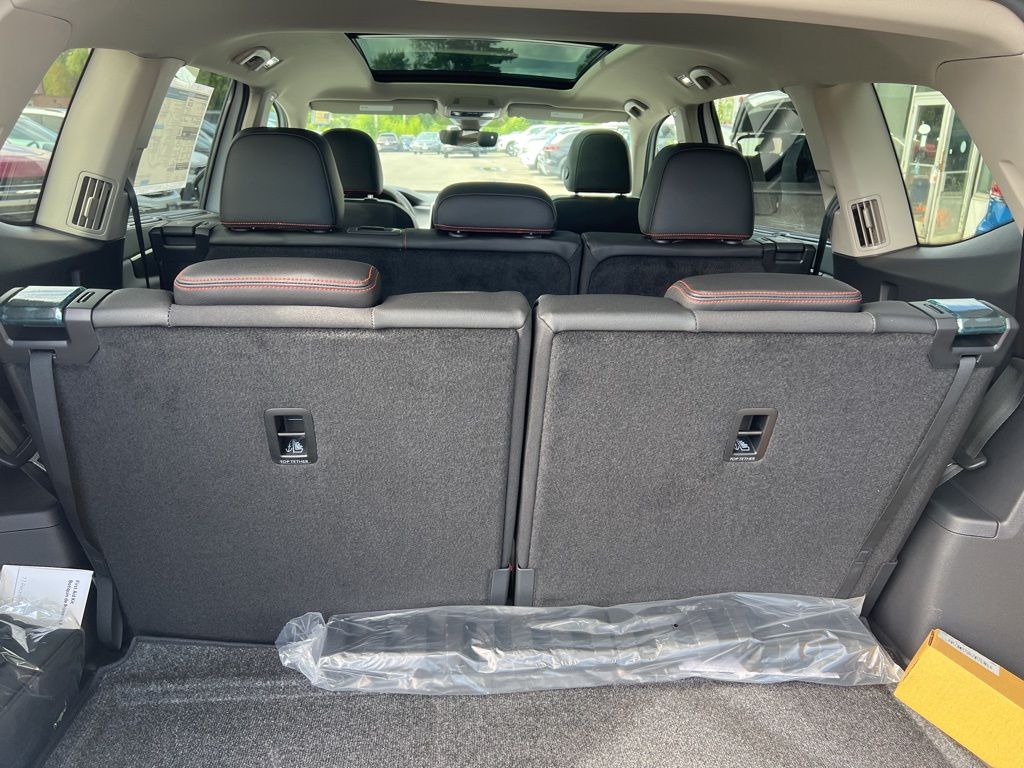 2026 Volkswagen Atlas Peak Edition SE photo 11