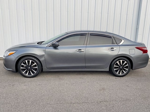 2018 Nissan Altima 2.5 SV photo 5
