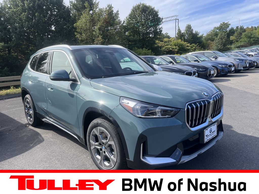 2026 BMW X1 28i's photo