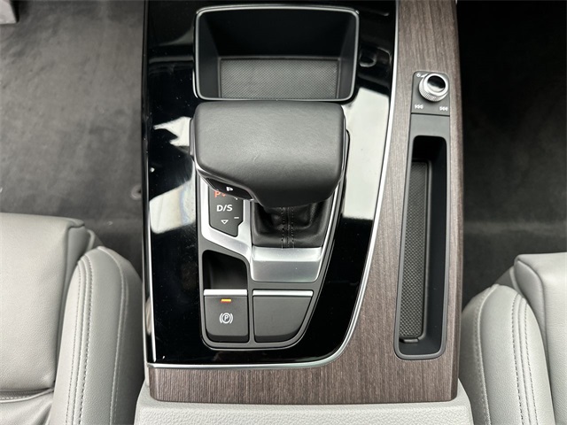 2022 Audi Q5 Sportback 45 S line Premium Plus photo 9
