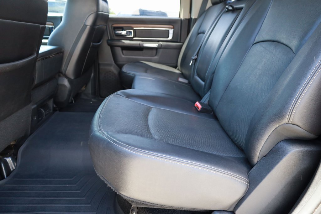 2014 Ram 2500 Laramie photo 18