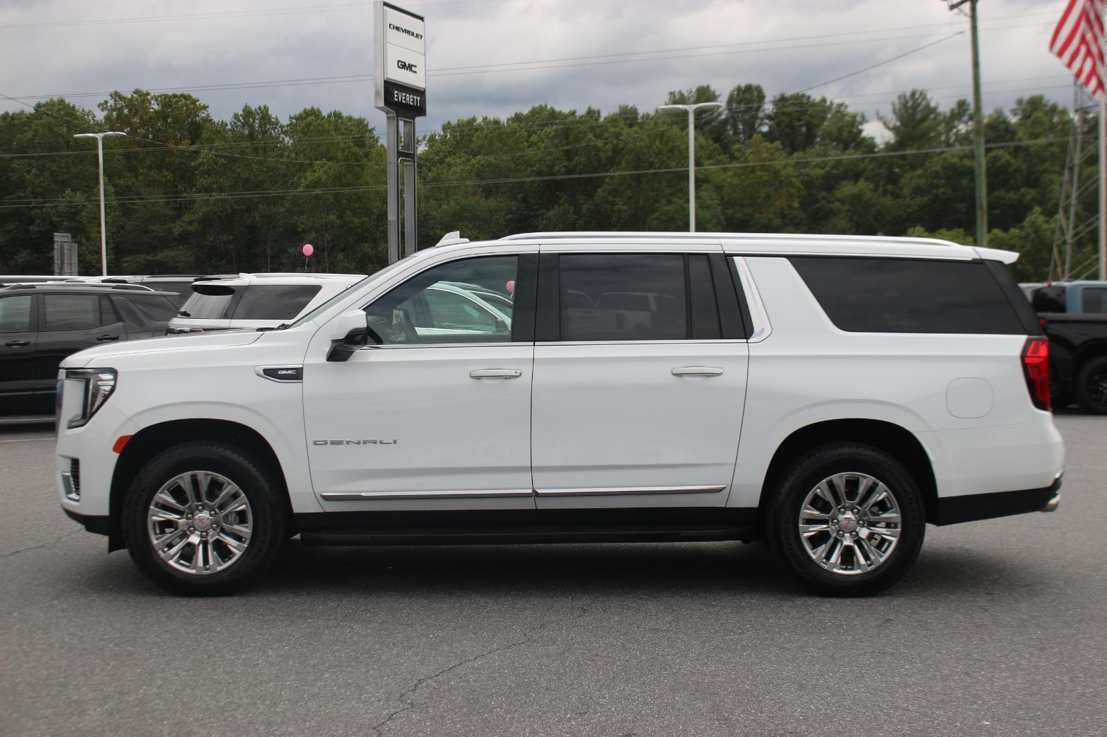2024 Gmc Yukon XL Denali photo 4