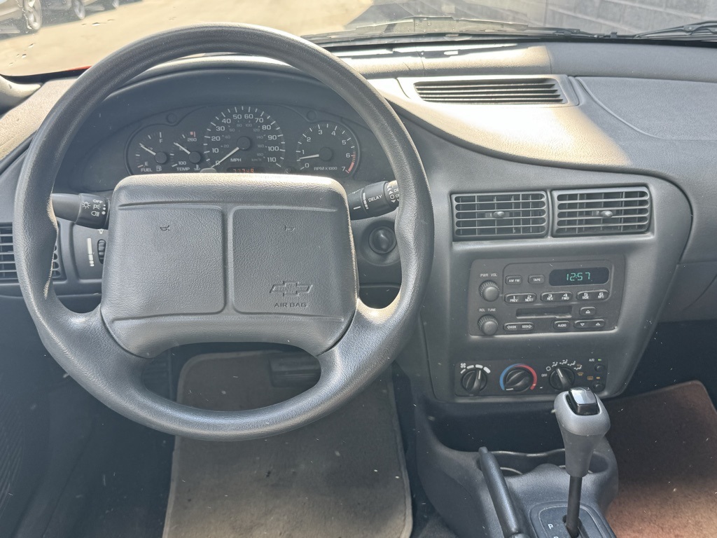 2000 Chevrolet Cavalier Base photo 2