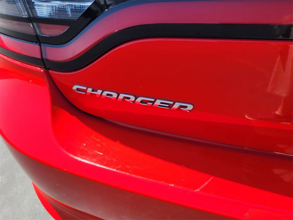 2023 Dodge Charger SXT photo 9
