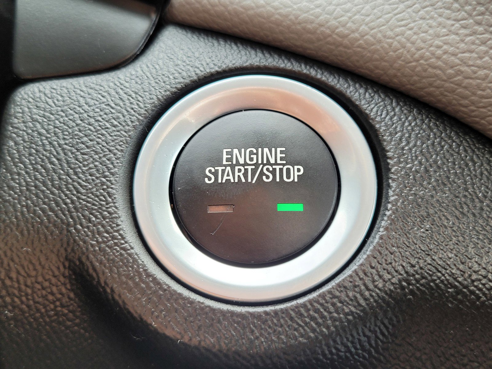 2021 Chevrolet Equinox LS photo 22