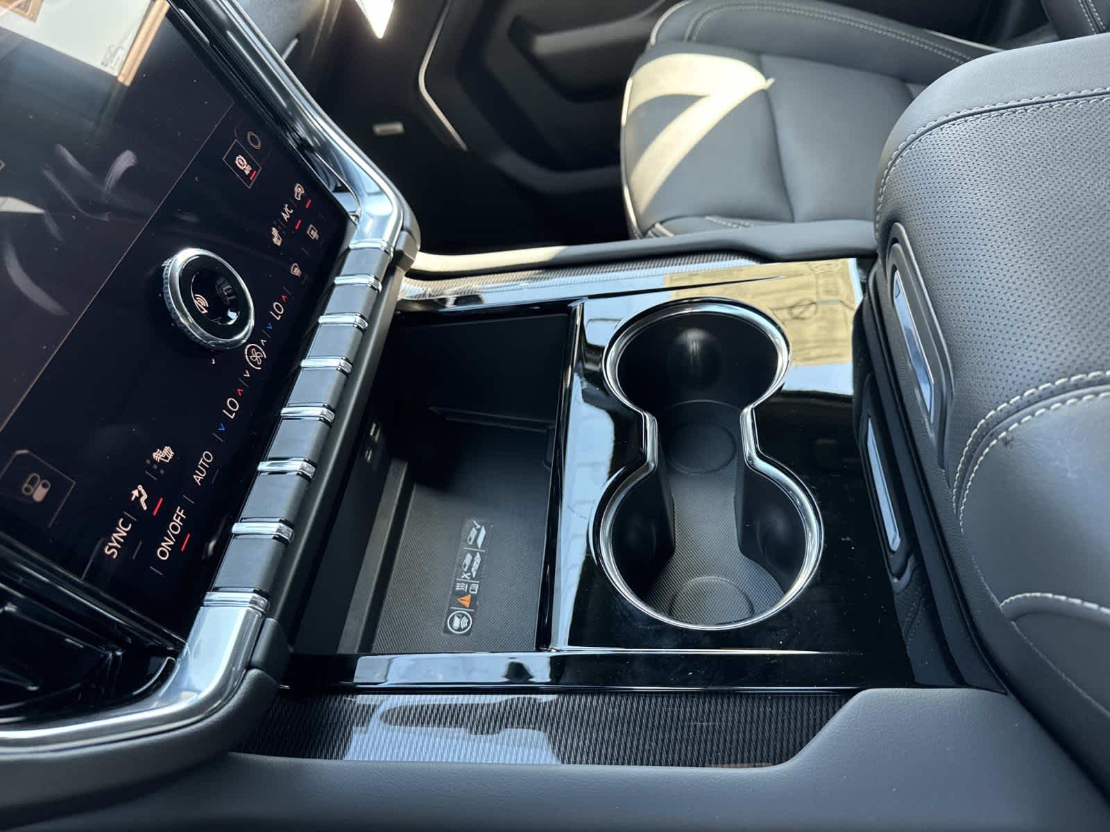 2026 Gmc Yukon photo 16