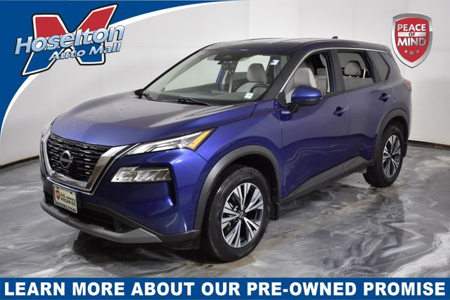 2023 Nissan Rogue SV's photo